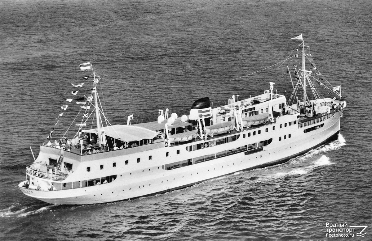Nordland. Книги, фотоальбомы и периодические издания