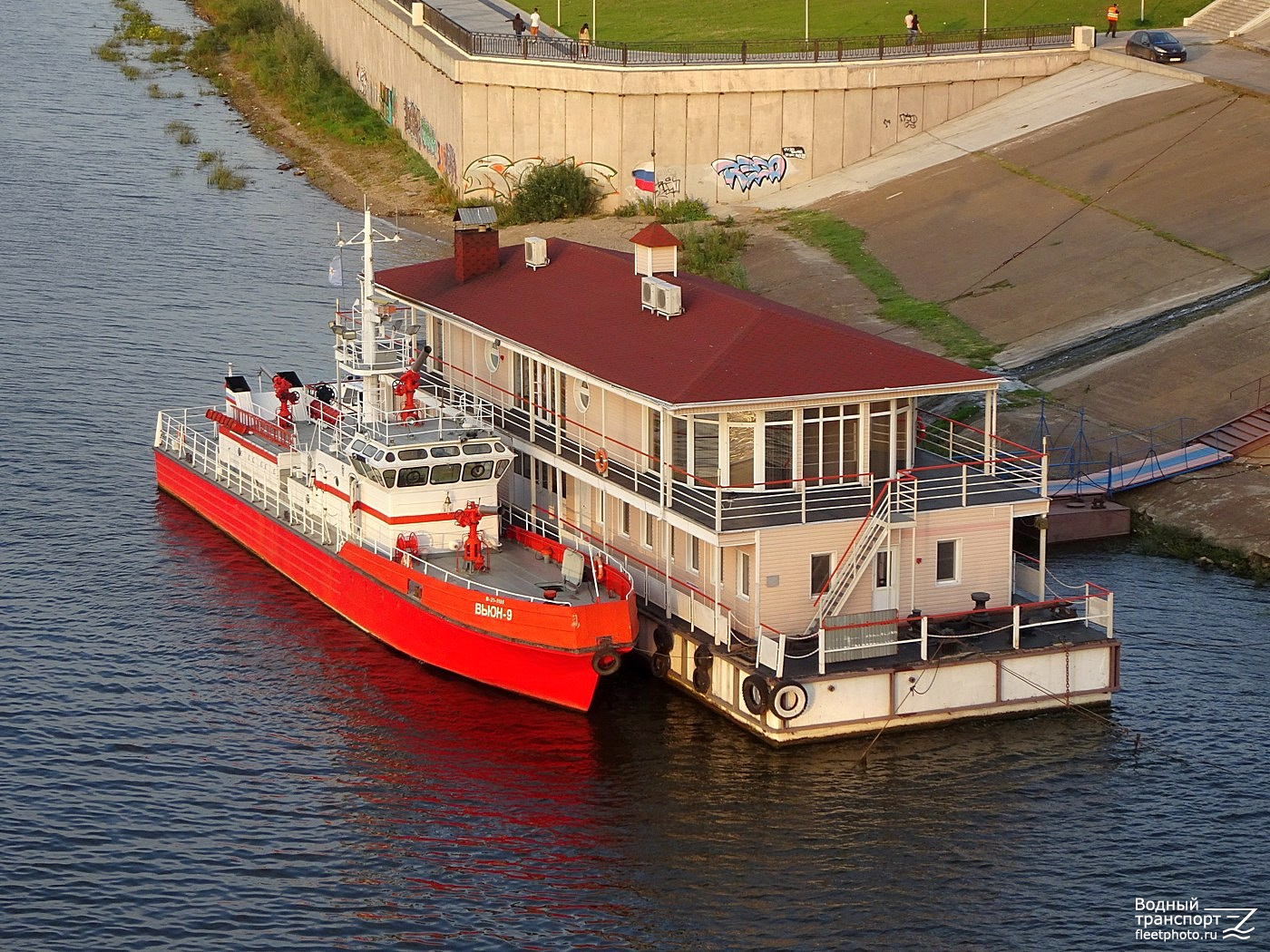 Вьюн-9, Дебаркадер-591