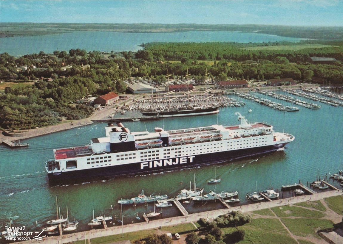 Finnjet, Passat. Книги, фотоальбомы и периодические издания