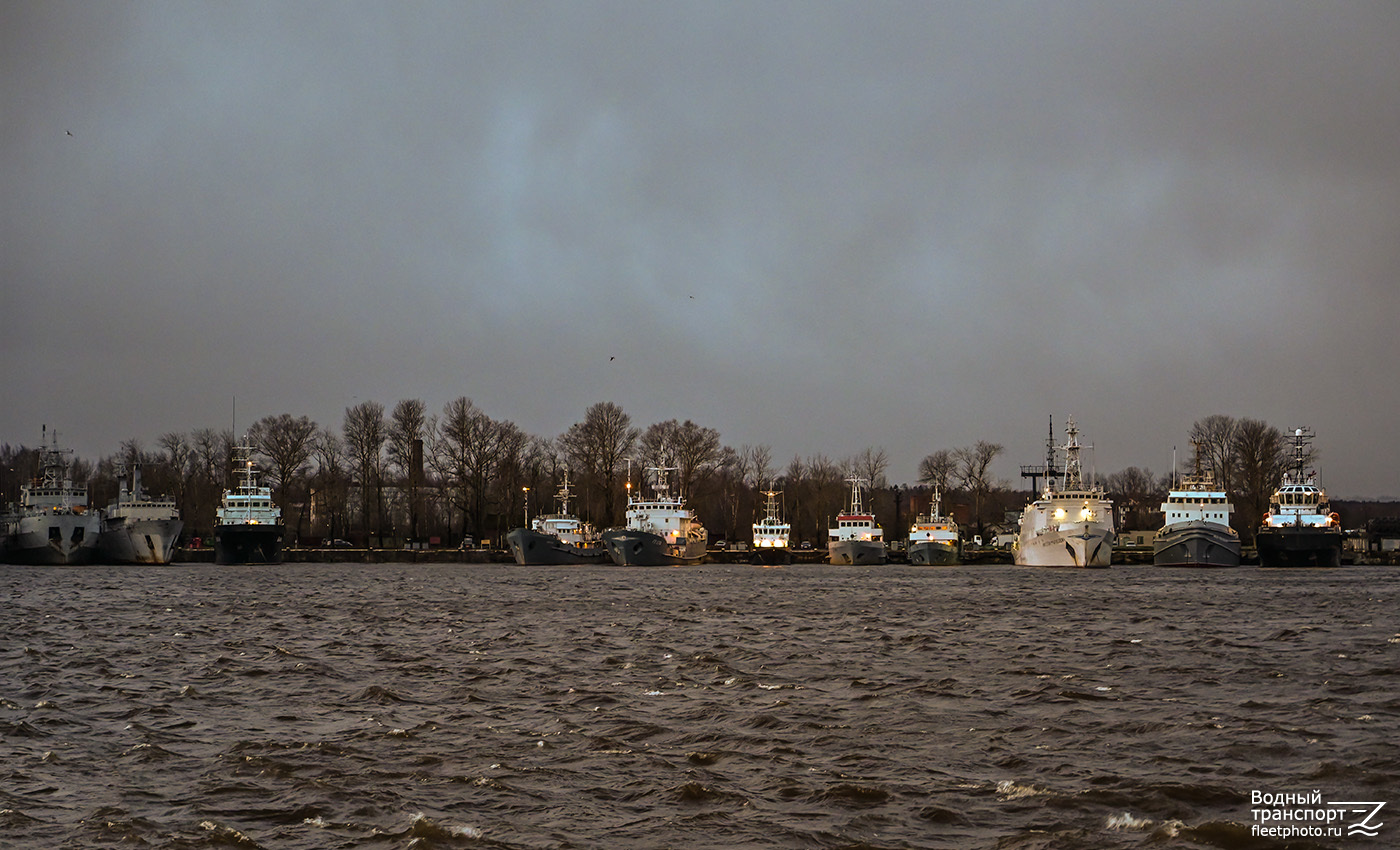 ПКЗ-33, СФП-283, Вайгач, Николай Крылов, ГС-403, ГС-525, Николай Матусевич, Яков Гребельский