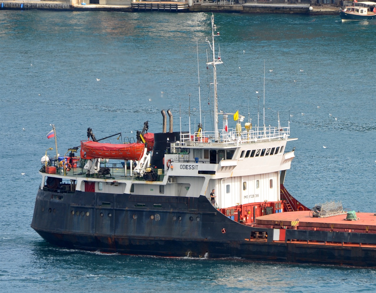 Одессит. Vessel superstructures
