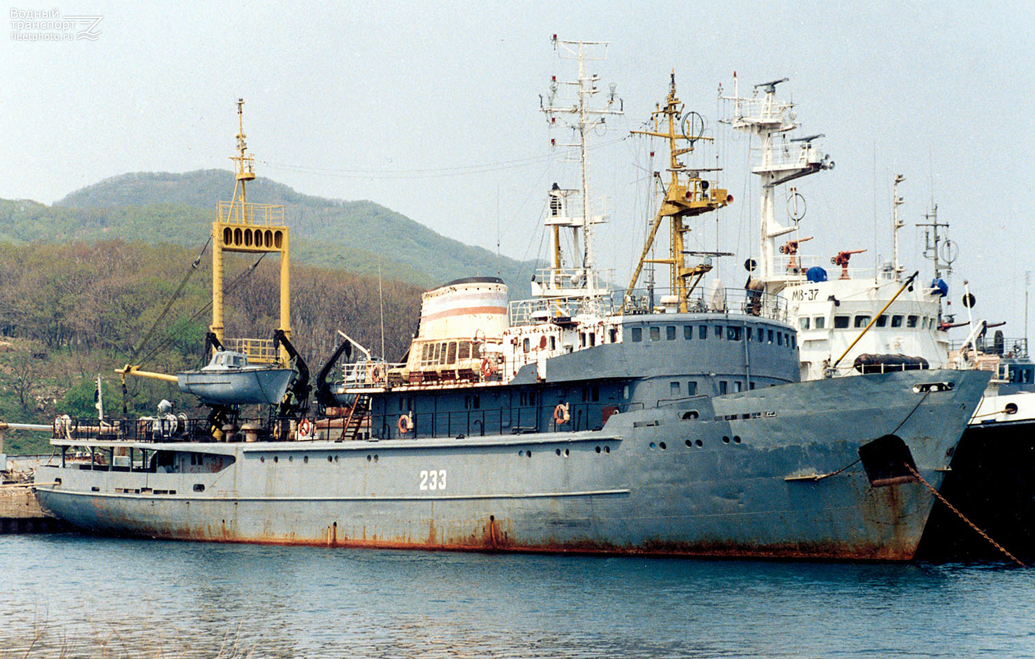 СР-233