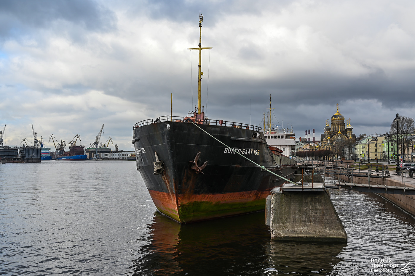 Волго-Балт 195