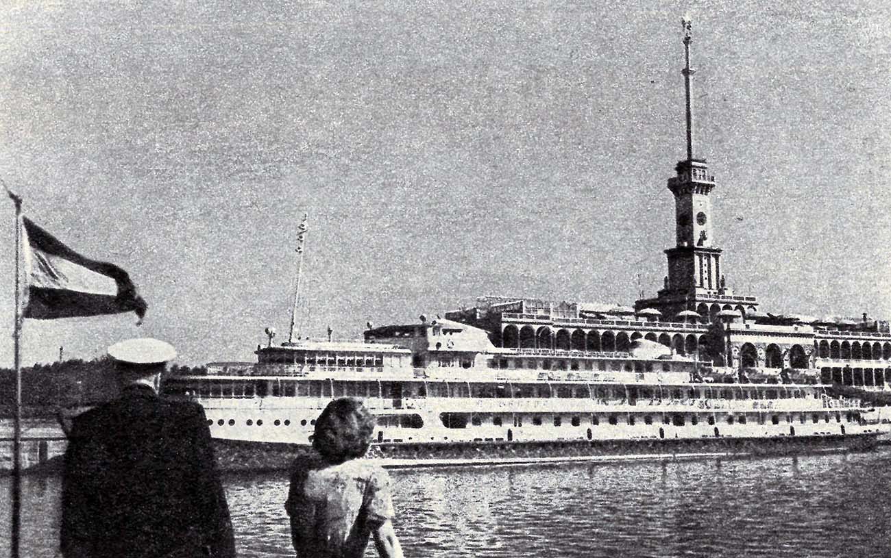 Л. Доватор. Книги, фотоальбомы и периодические издания