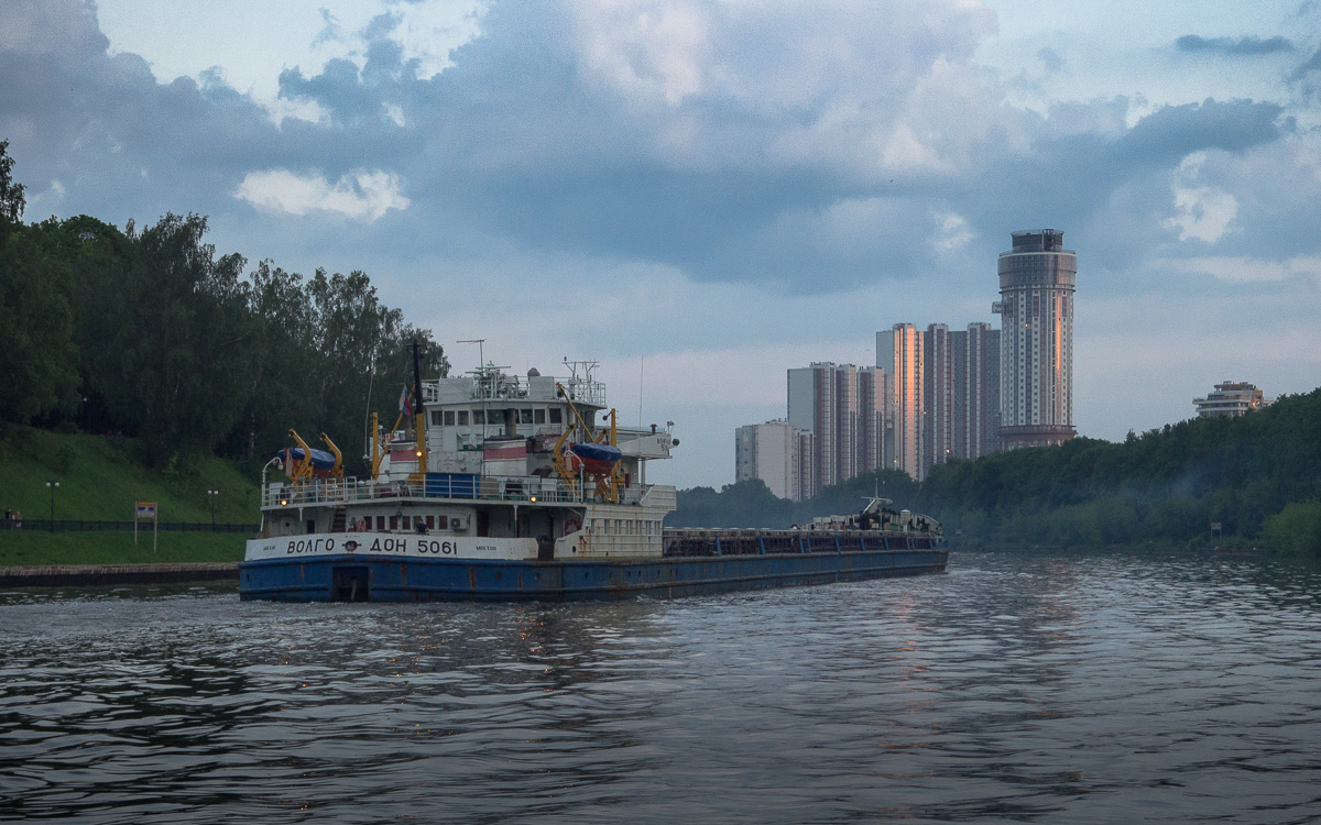 Волго-Дон 5061