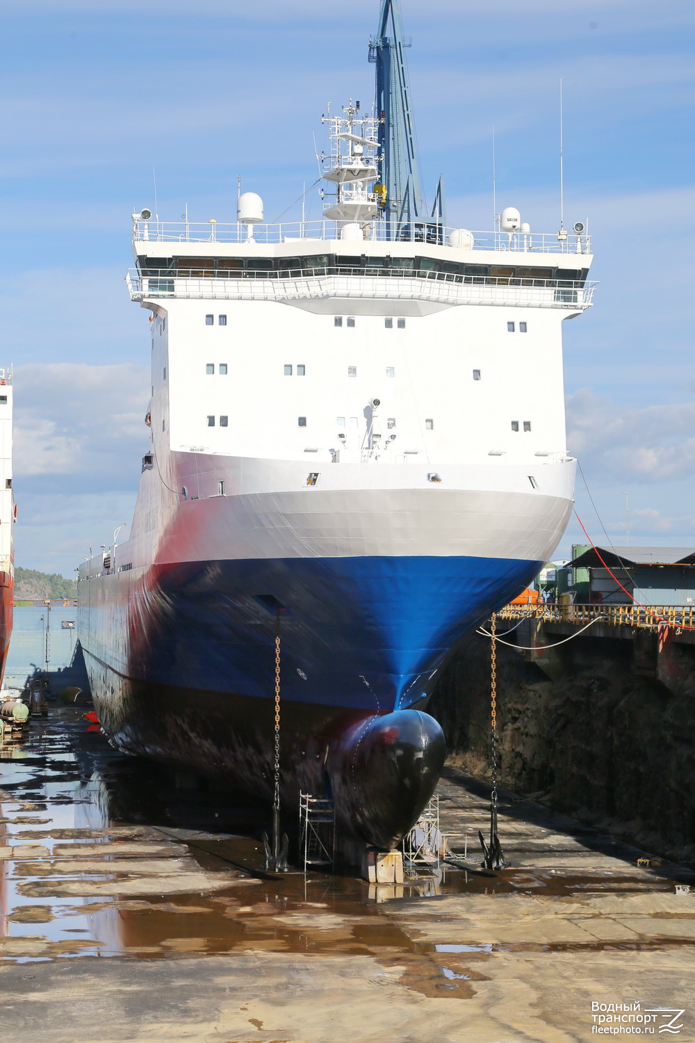 Finnkraft. Vessel superstructures