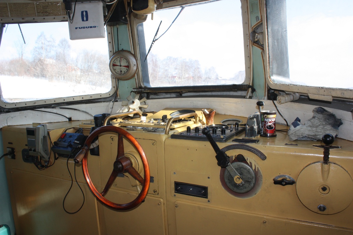 Гурьев. Wheelhouses, Control panels