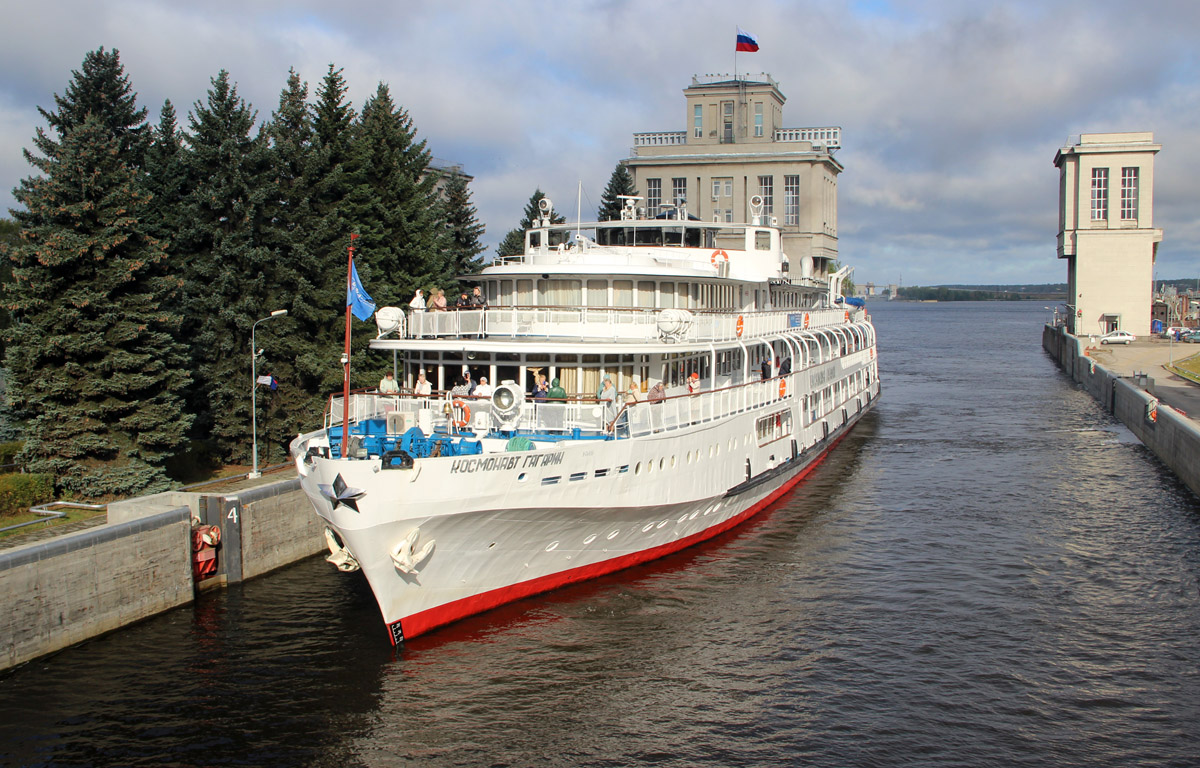 Космонавт Гагарин