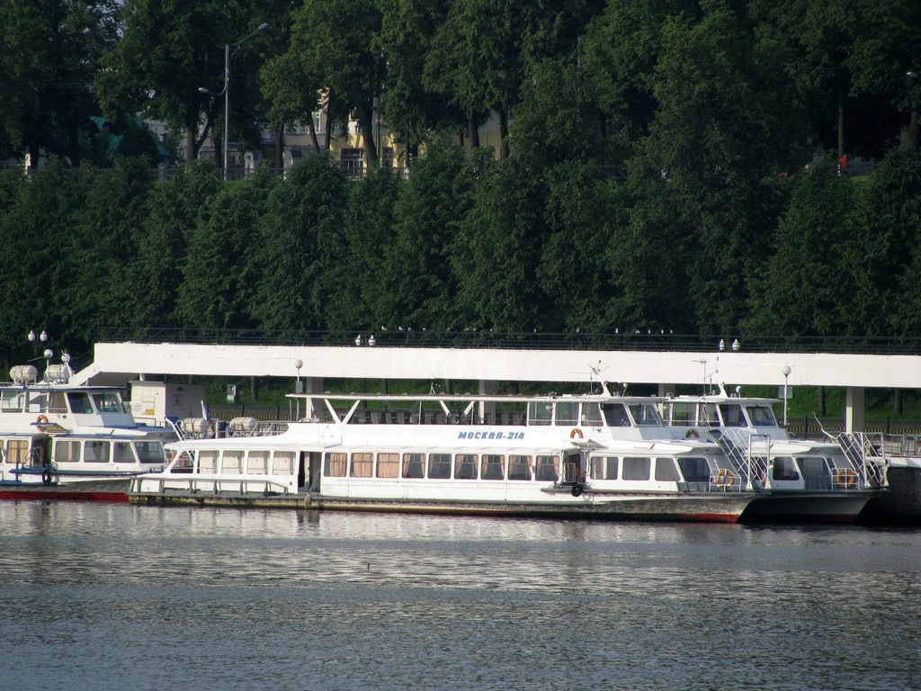 Москва-214