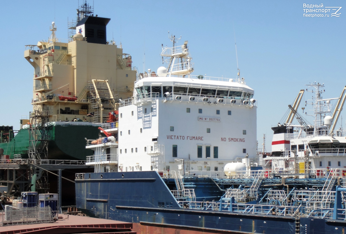 Blue Star. Vessel superstructures