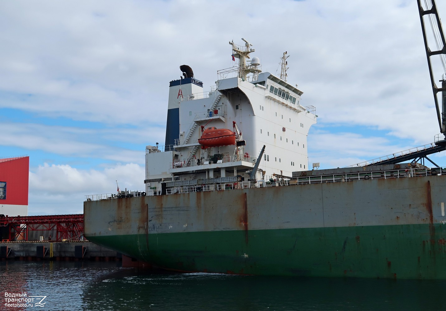 New Horizon. Vessel superstructures