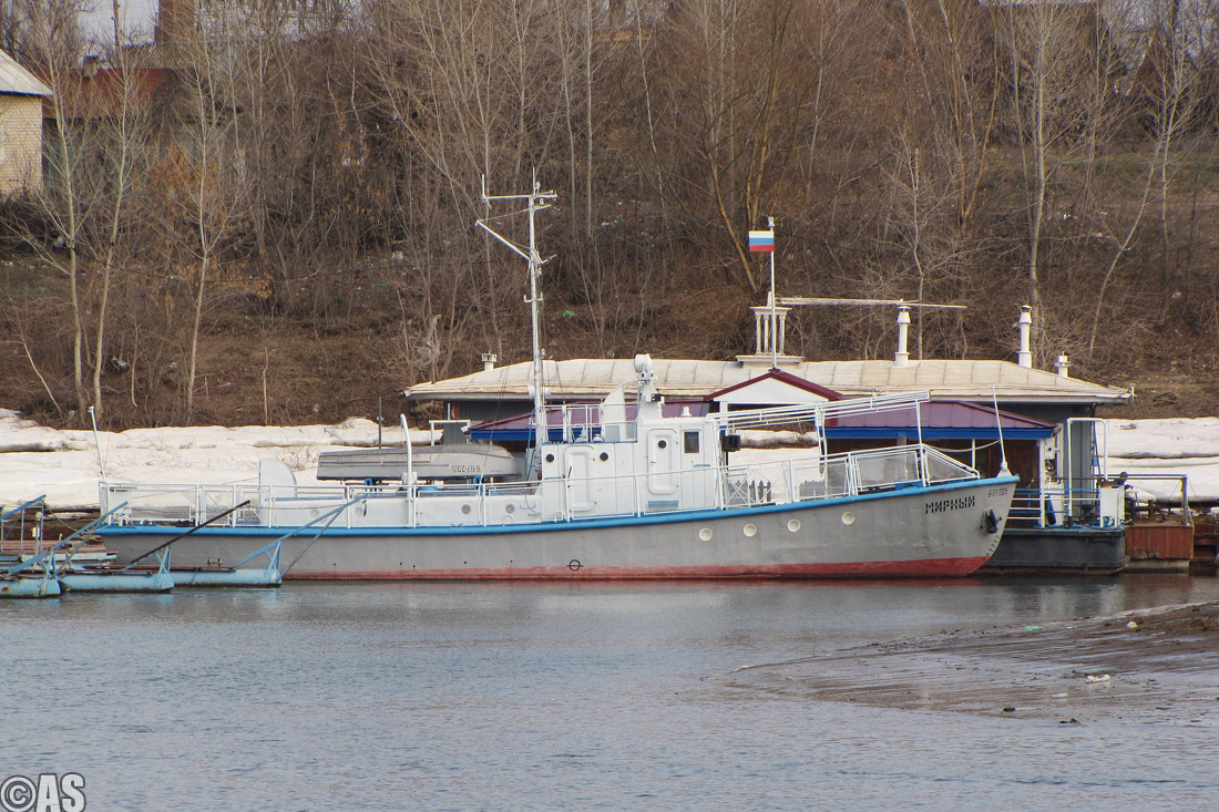 Мирный