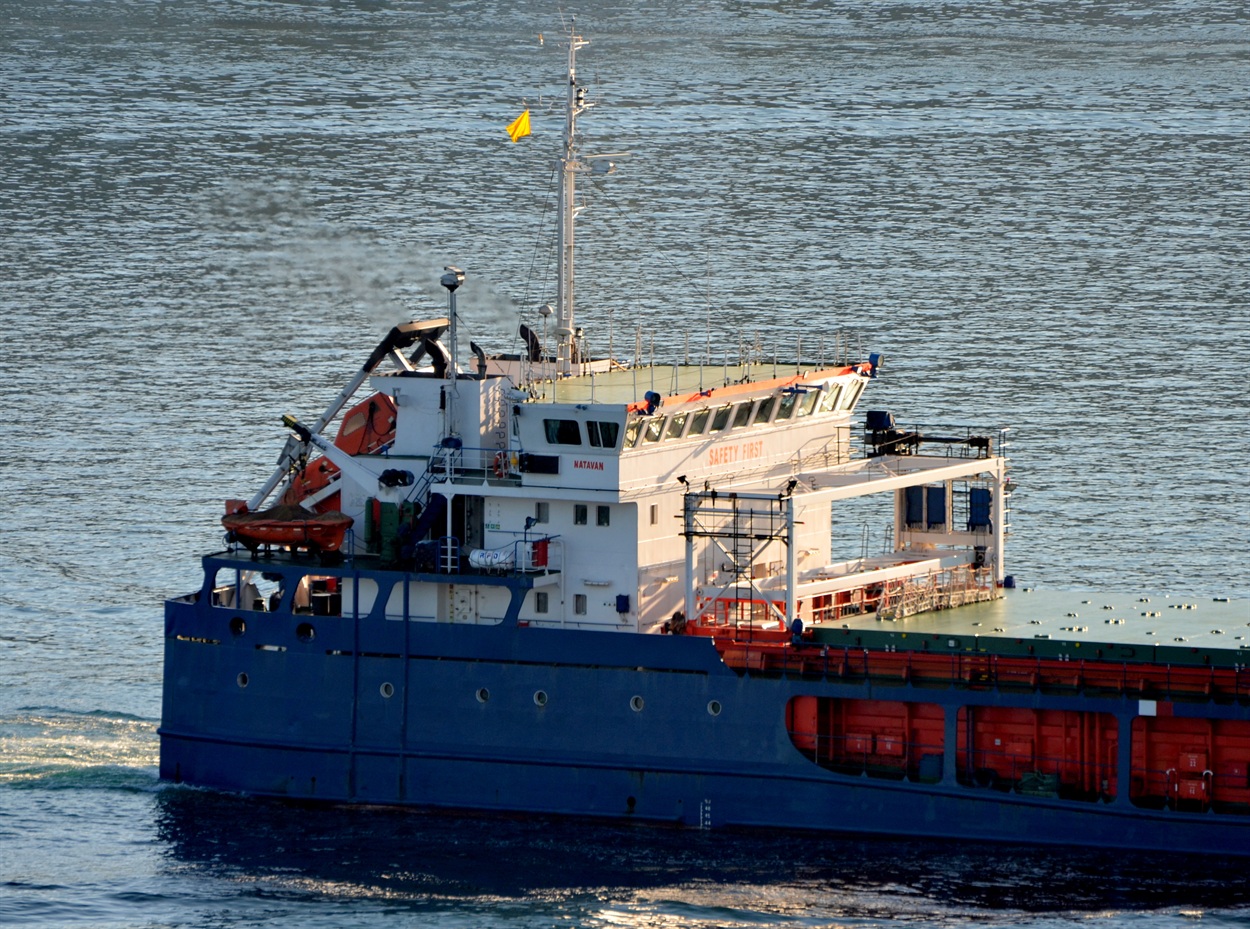 Natavan. Vessel superstructures