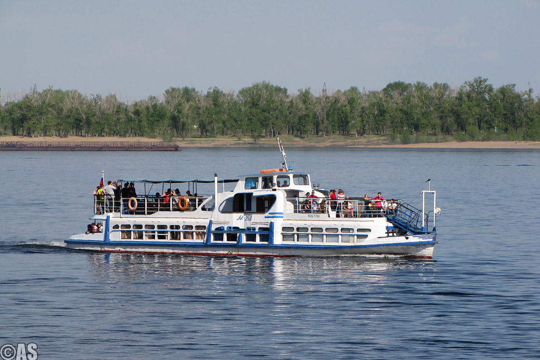М-208