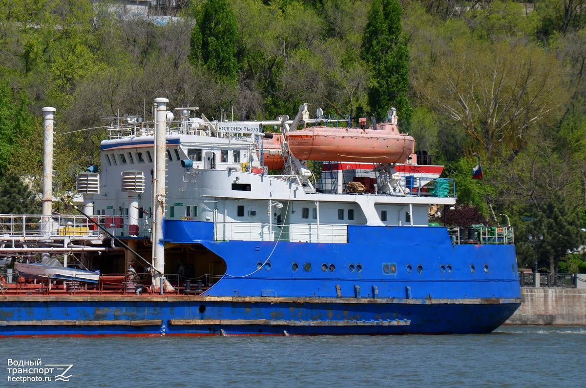Волгонефть-270. Vessel superstructures