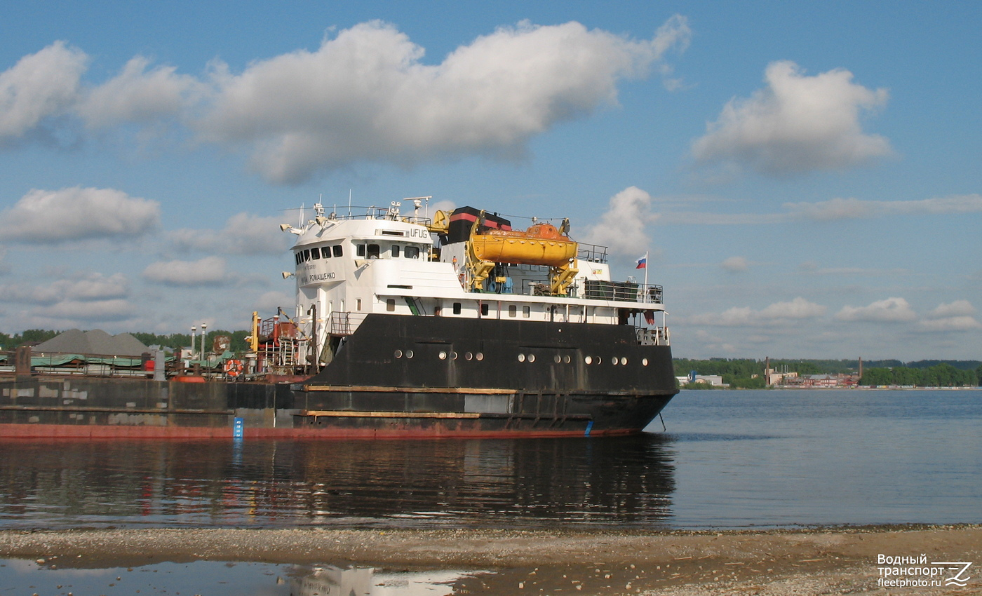 Николай Ромащенко. Vessel superstructures