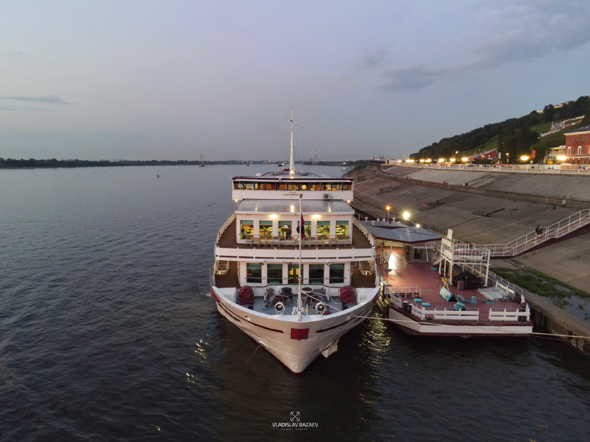 Санкт-Петербург