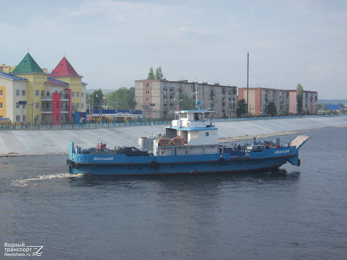 Ведущий