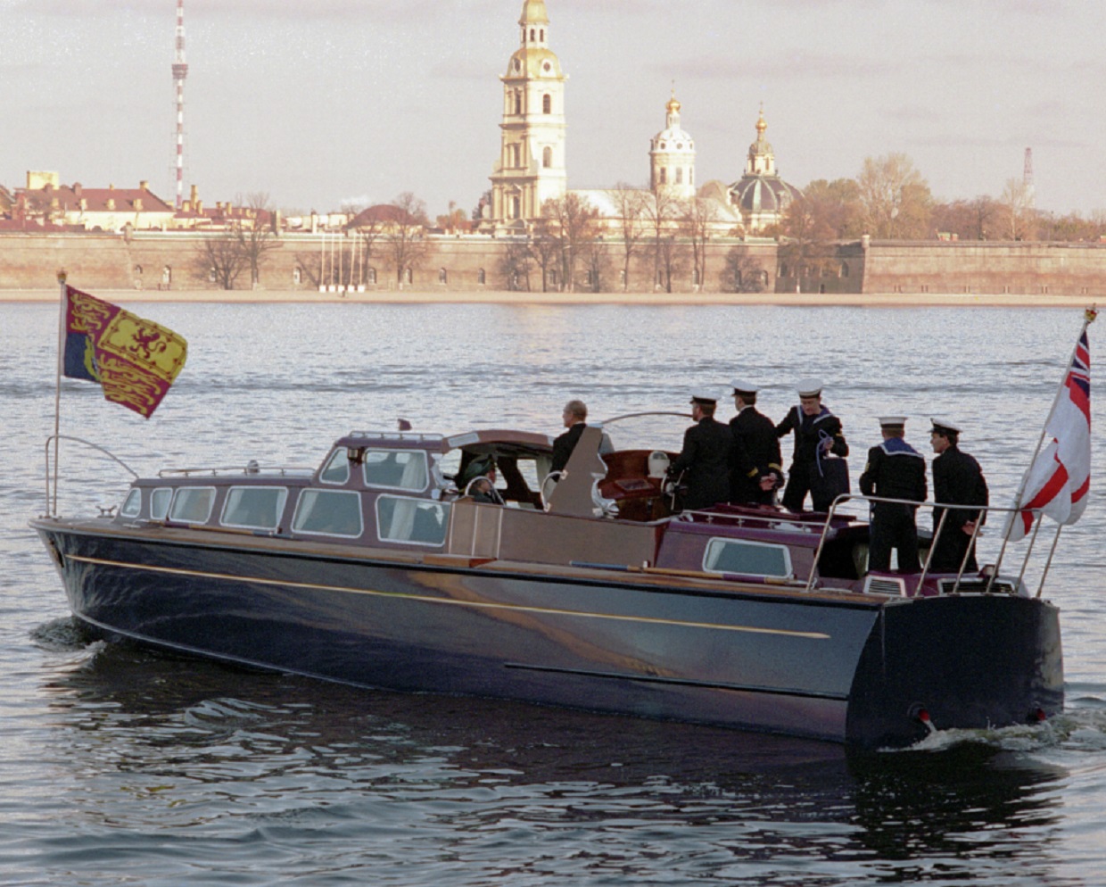Britannia. Шлюпки и катера