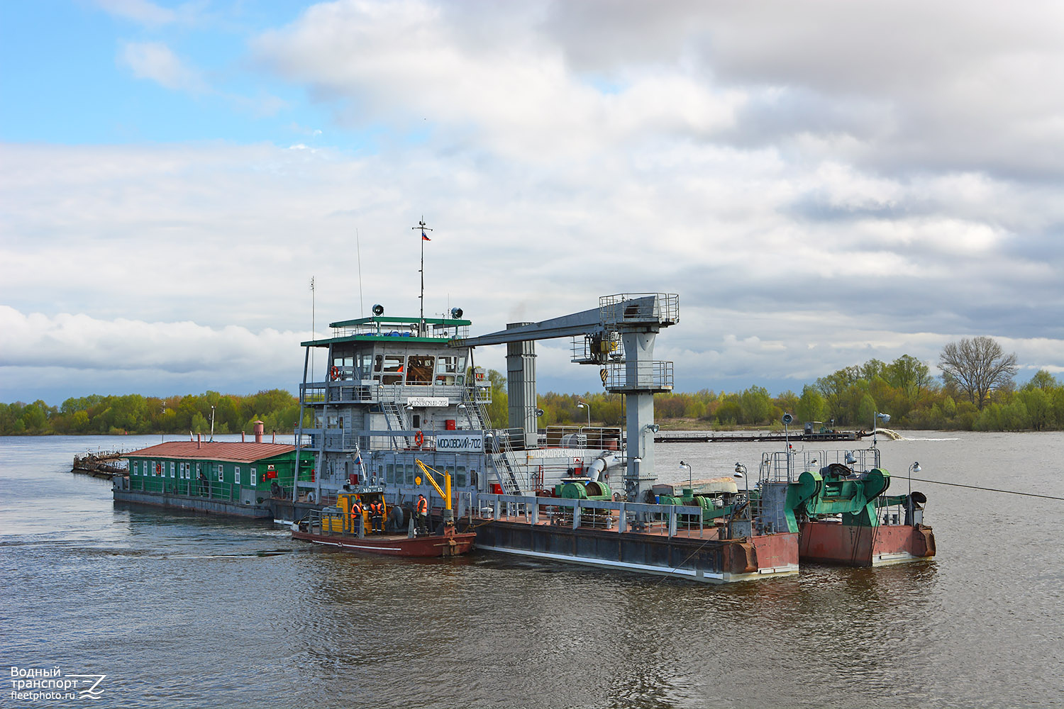 Брандвахта-103, МЗ-15, Московский-702