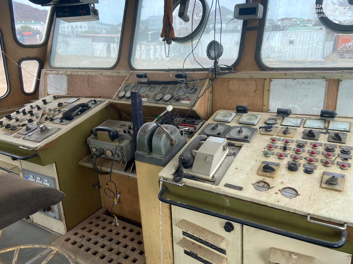 Хаджиберды Хлычев. Wheelhouses, Control panels
