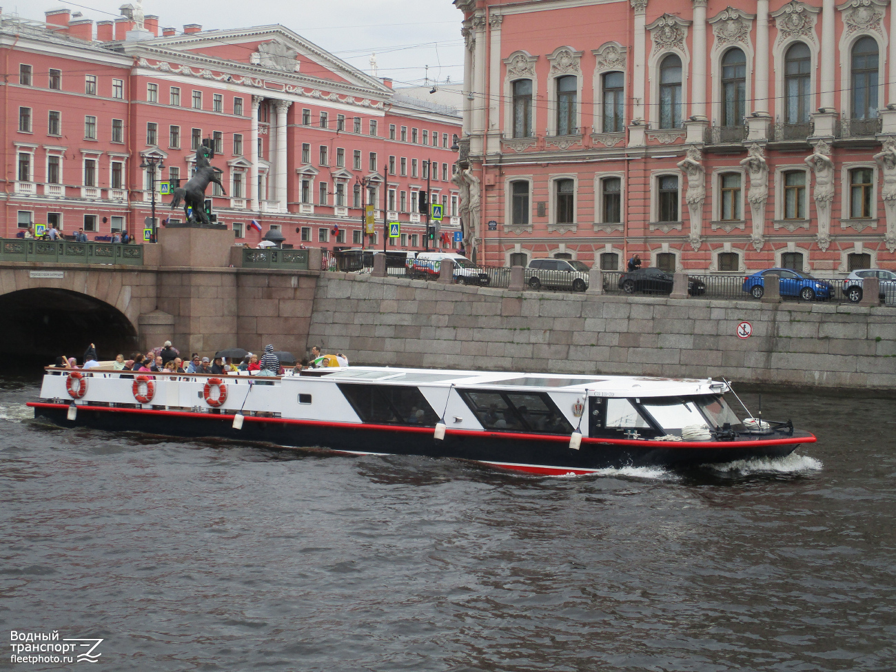 Монарх