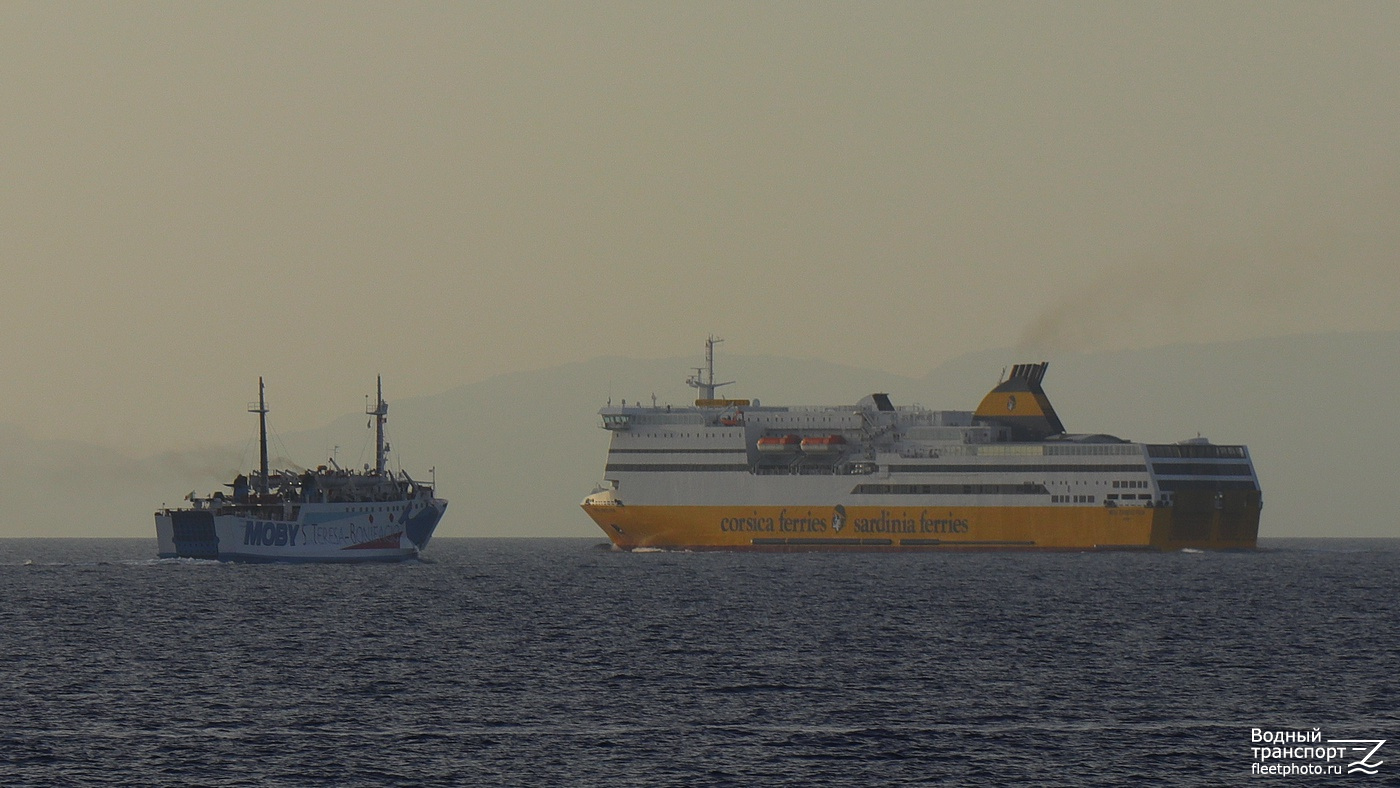 Giraglia, Mega Express Four