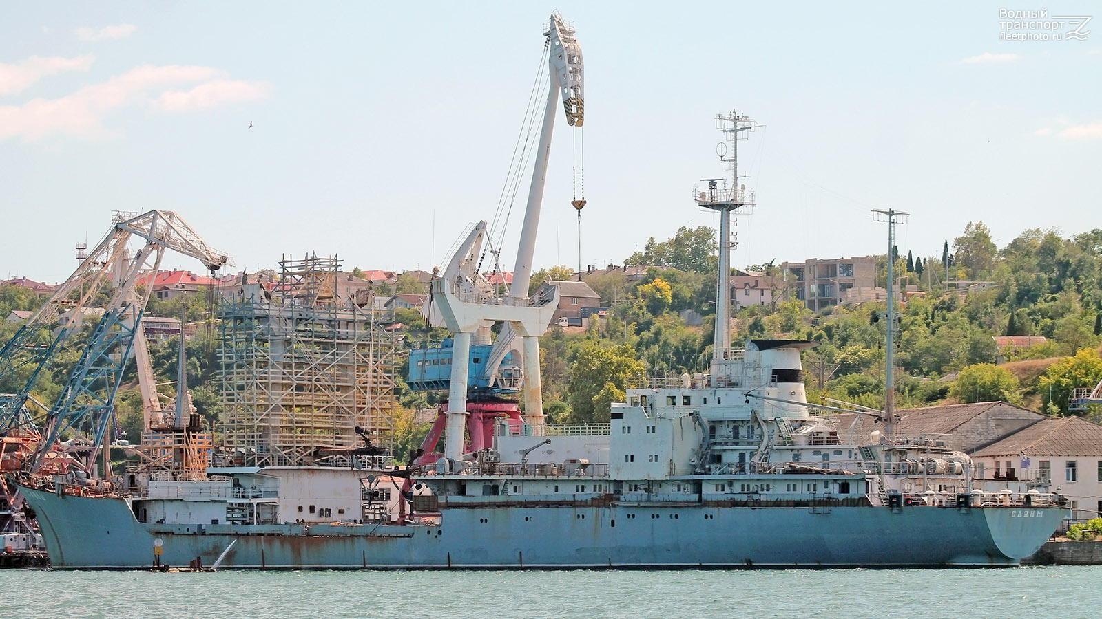 Саяны