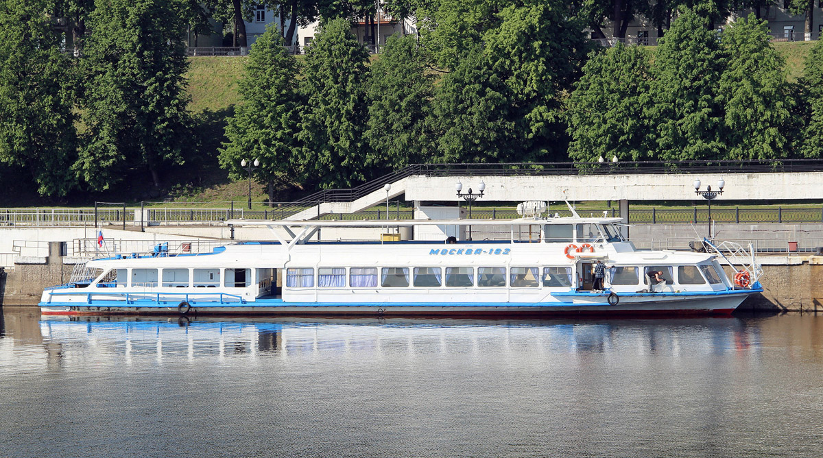 Москва-182