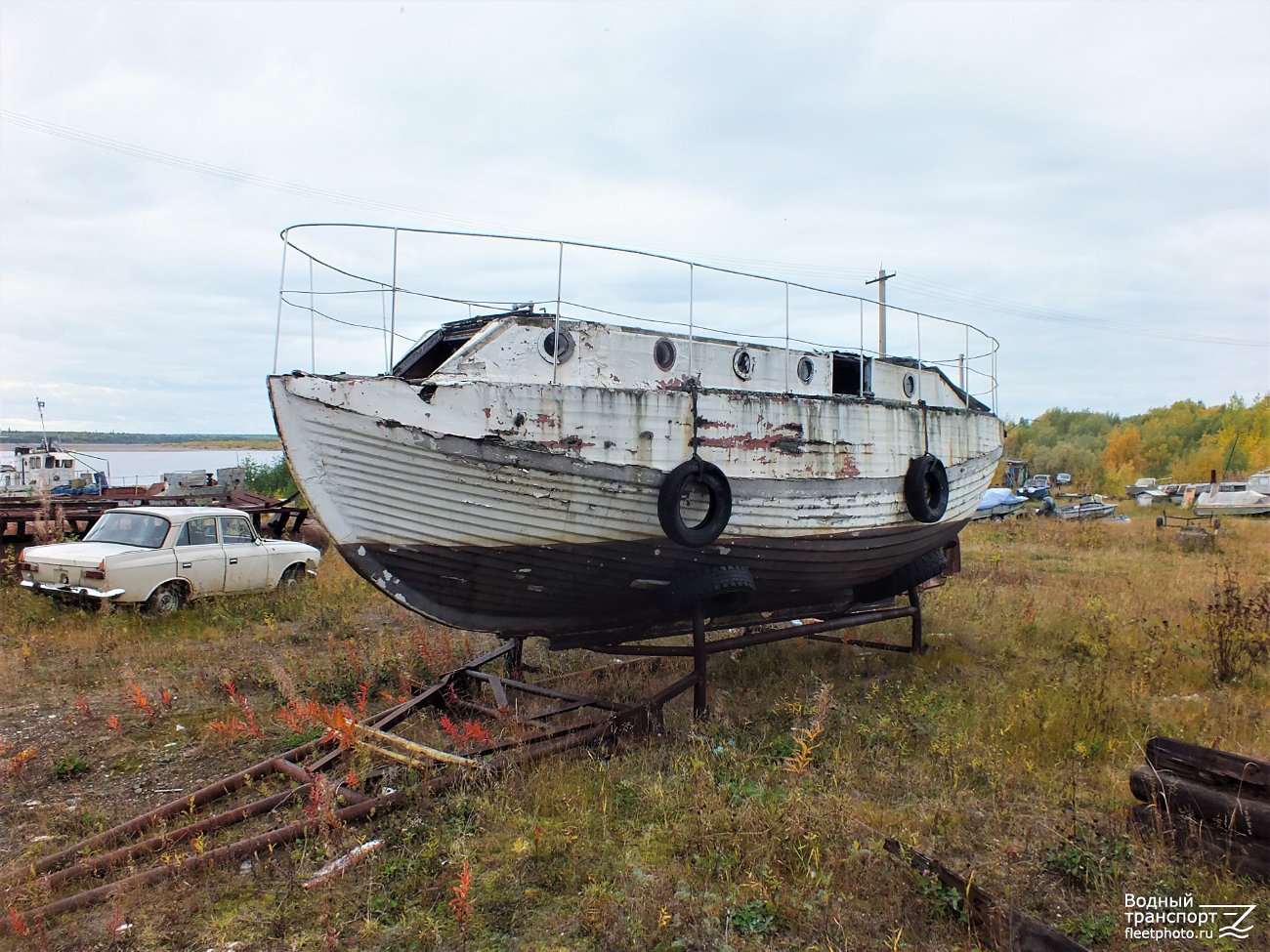 Неопознанное судно - проект 3985/1. Unidentified ships