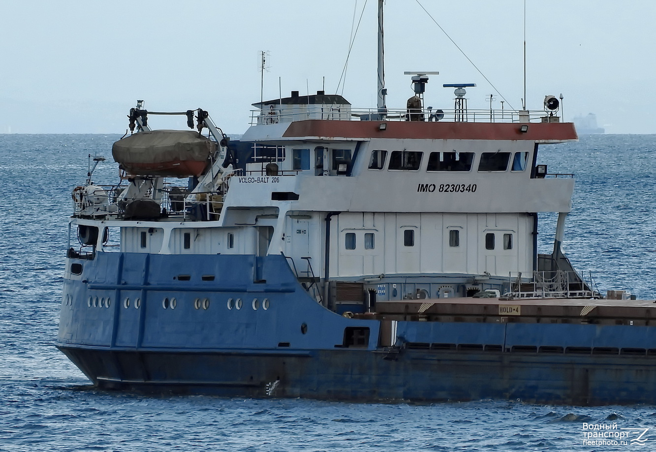 Volgo-Balt 206. Vessel superstructures