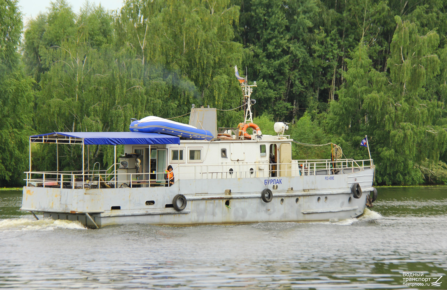 Бурлак