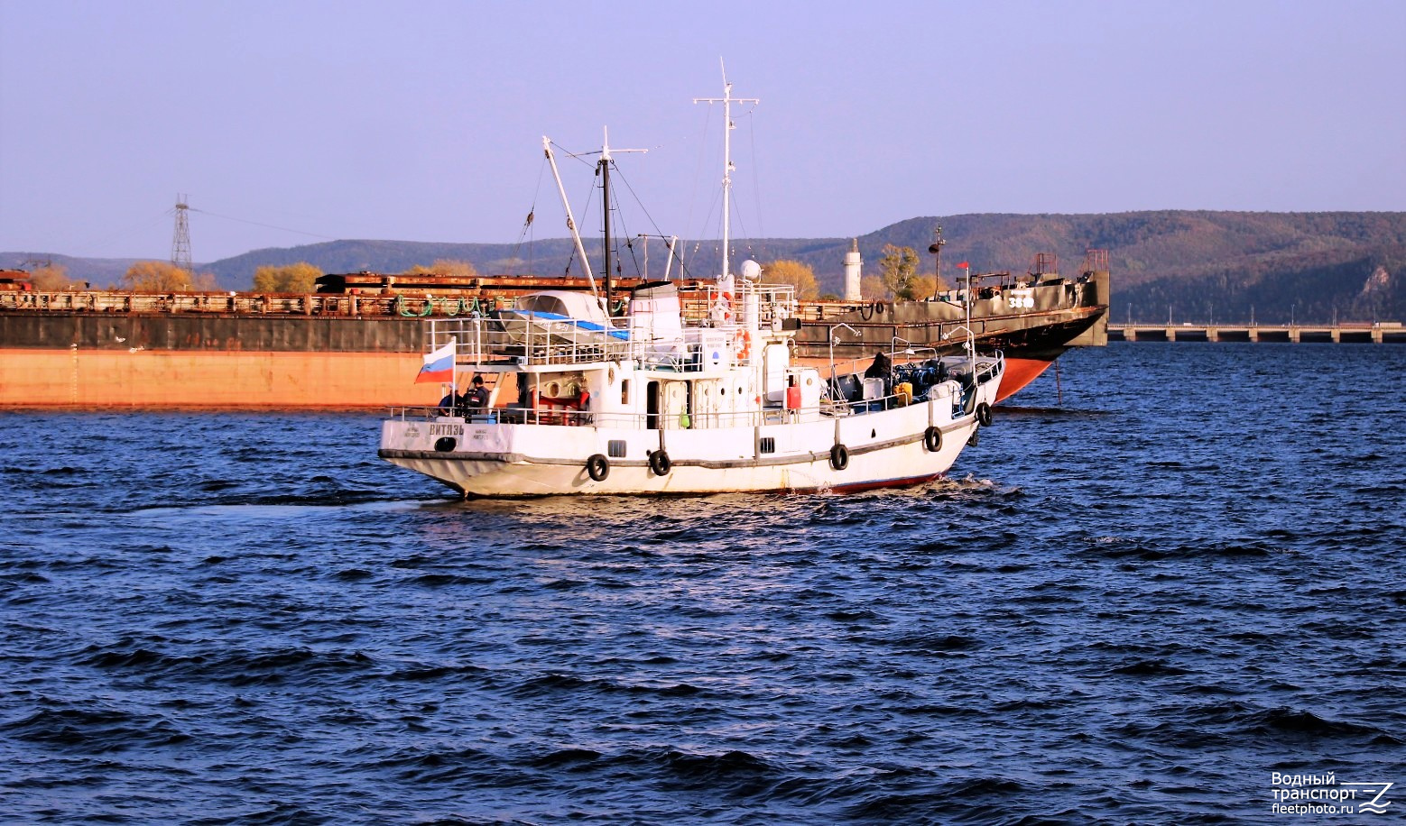 Витязь, 3810