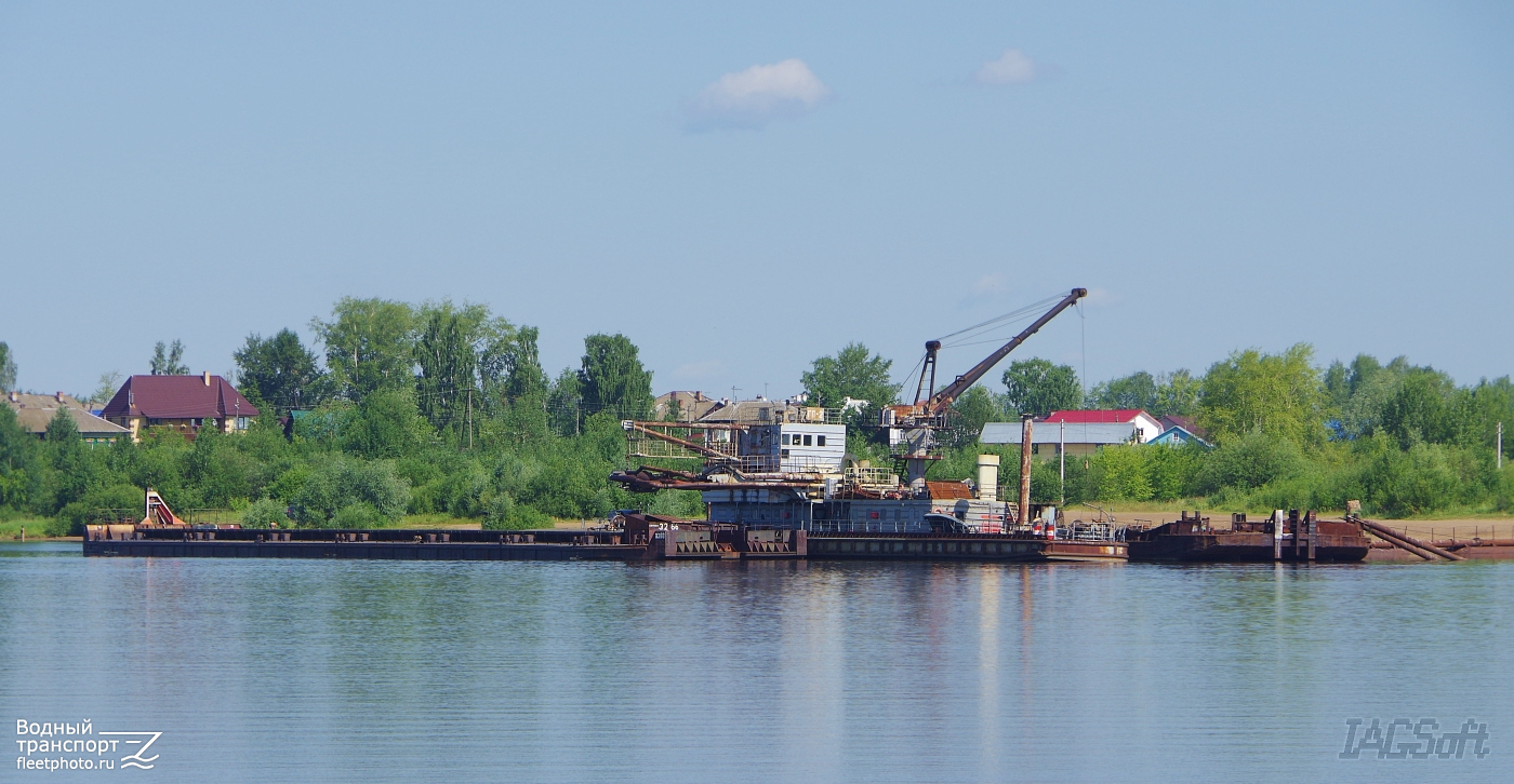Баржа-3266, ГП-2