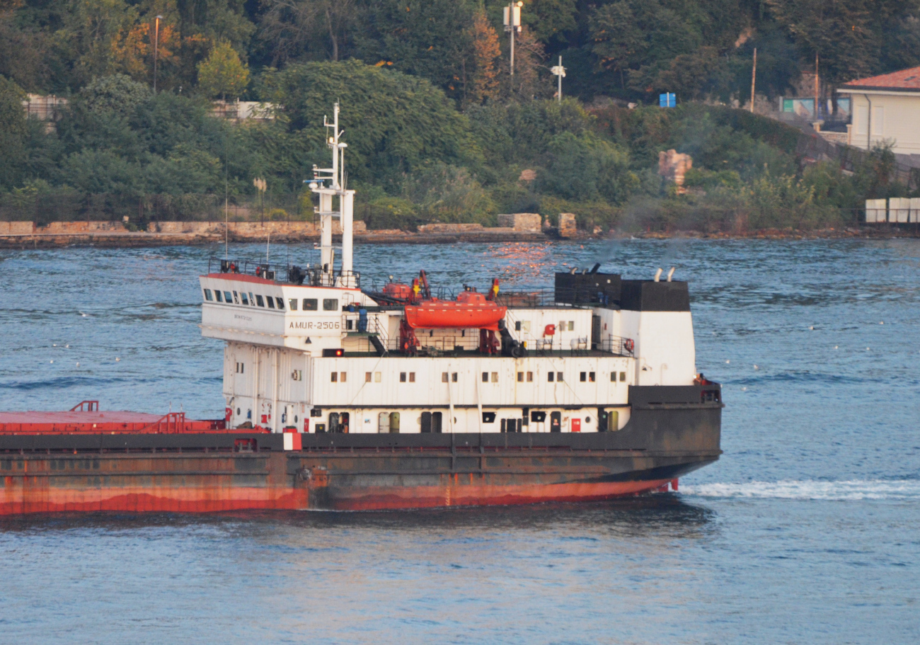 Amur-2506. Надстройки