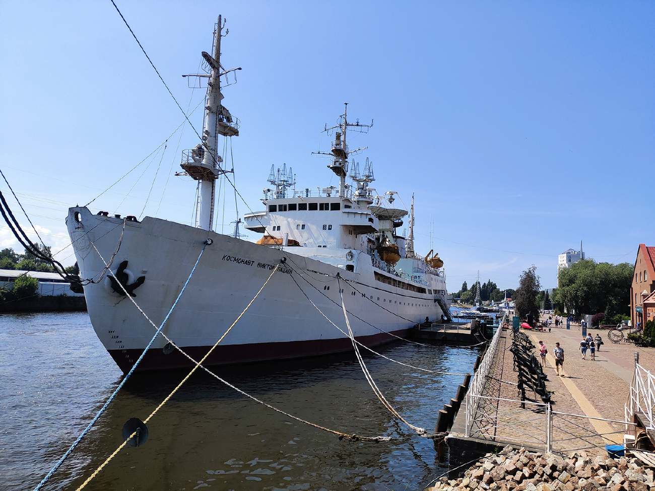 Космонавт Виктор Пацаев. Lifeboats