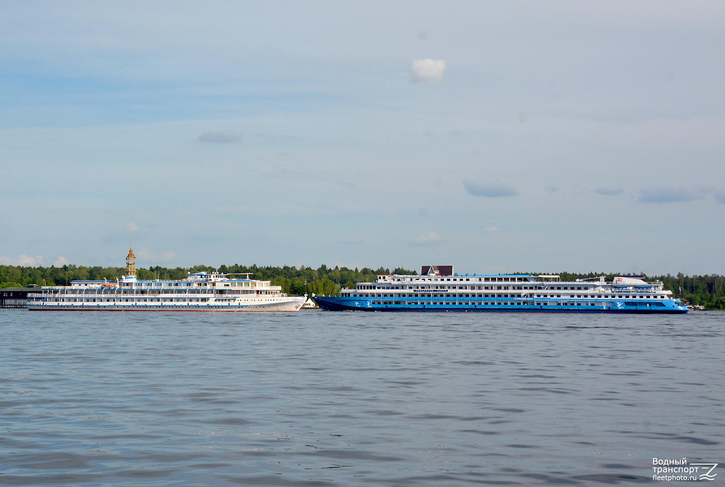 И.А. Крылов, Лебединое Озеро
