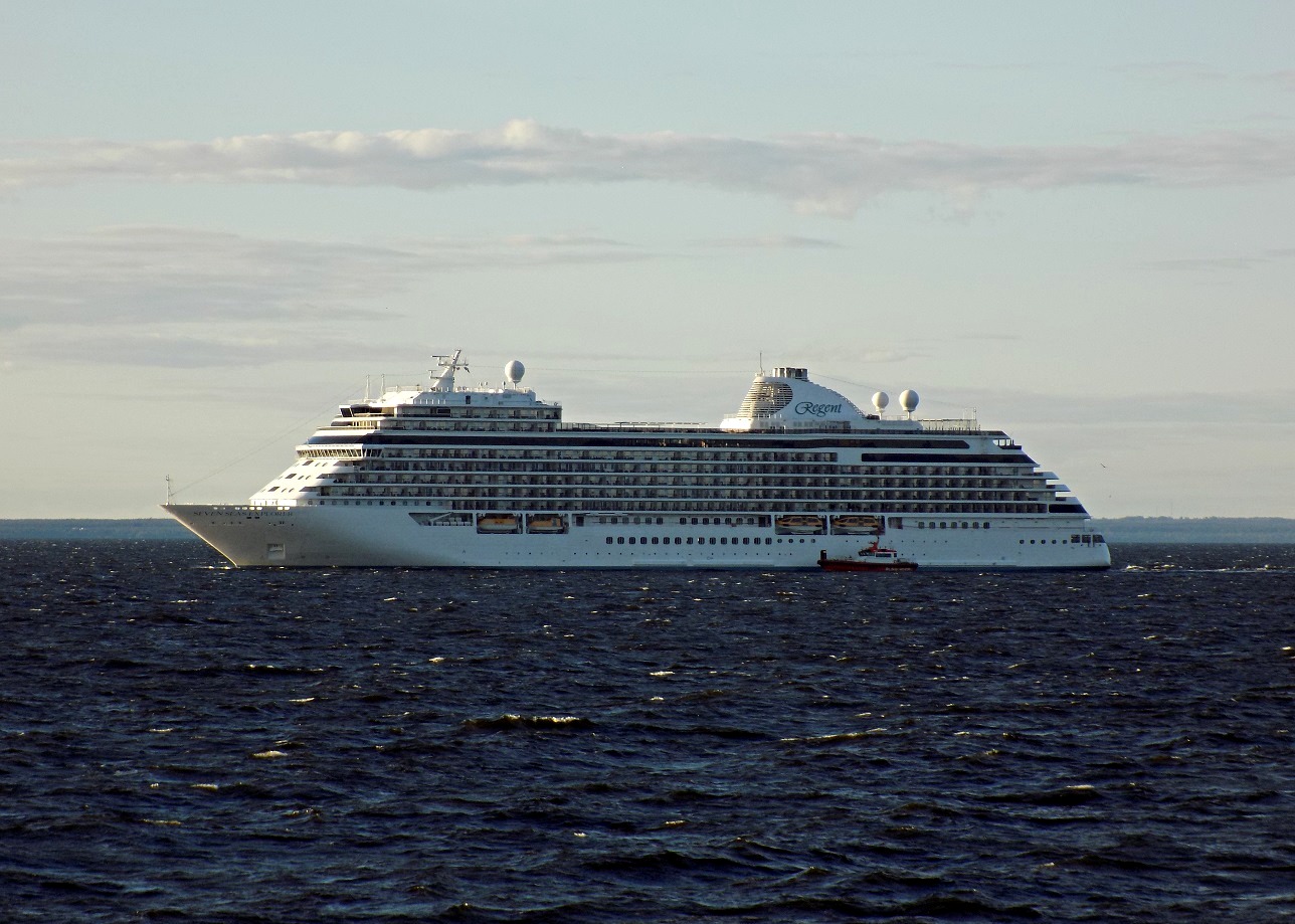 Seven Seas Explorer, Сириус