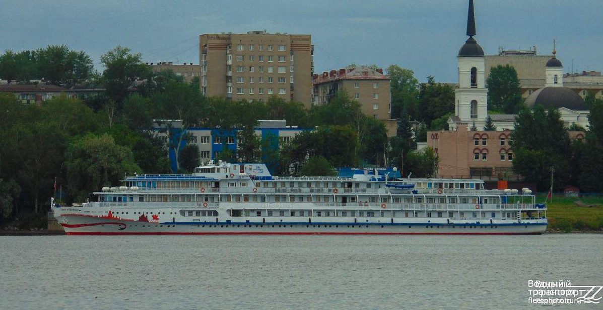Две столицы
