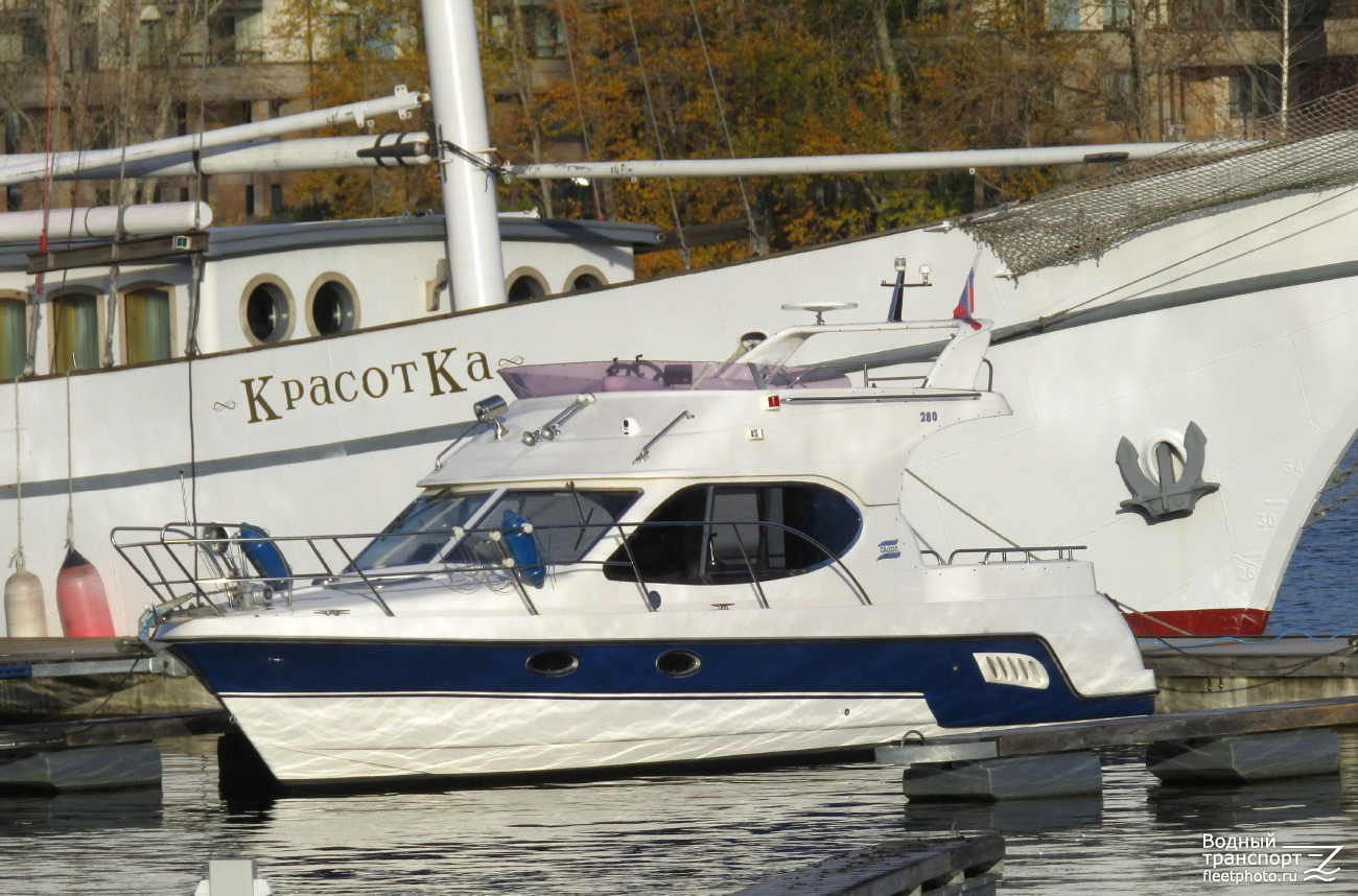 Неопознанное судно - тип Galeon 280. Северодвинский / Северо-Западный / Беломорско-Онежский / Печорский бассейн
