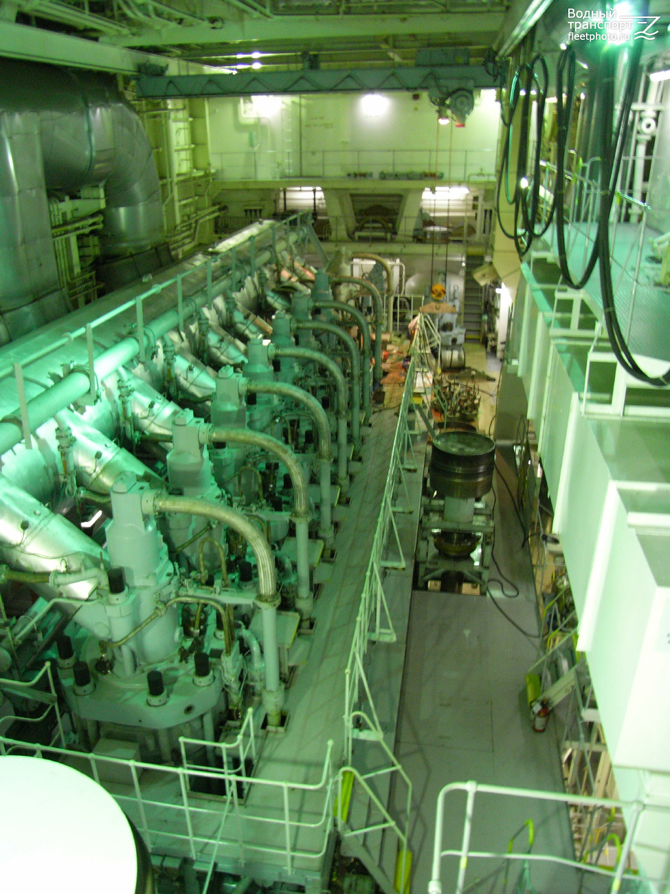 MOL Expeditor. Engine Rooms