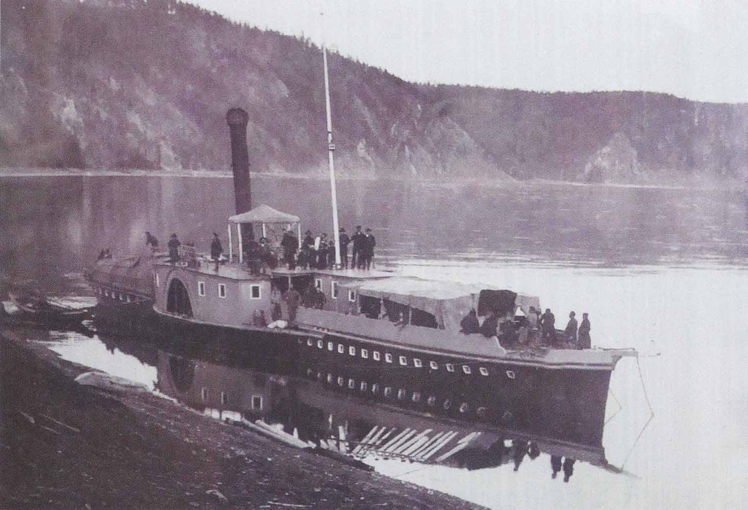 Генерал Синельников. Книги, фотоальбомы и периодические издания