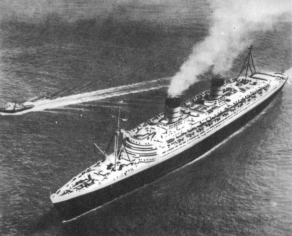 Queen Elizabeth. Книги, фотоальбомы и периодические издания