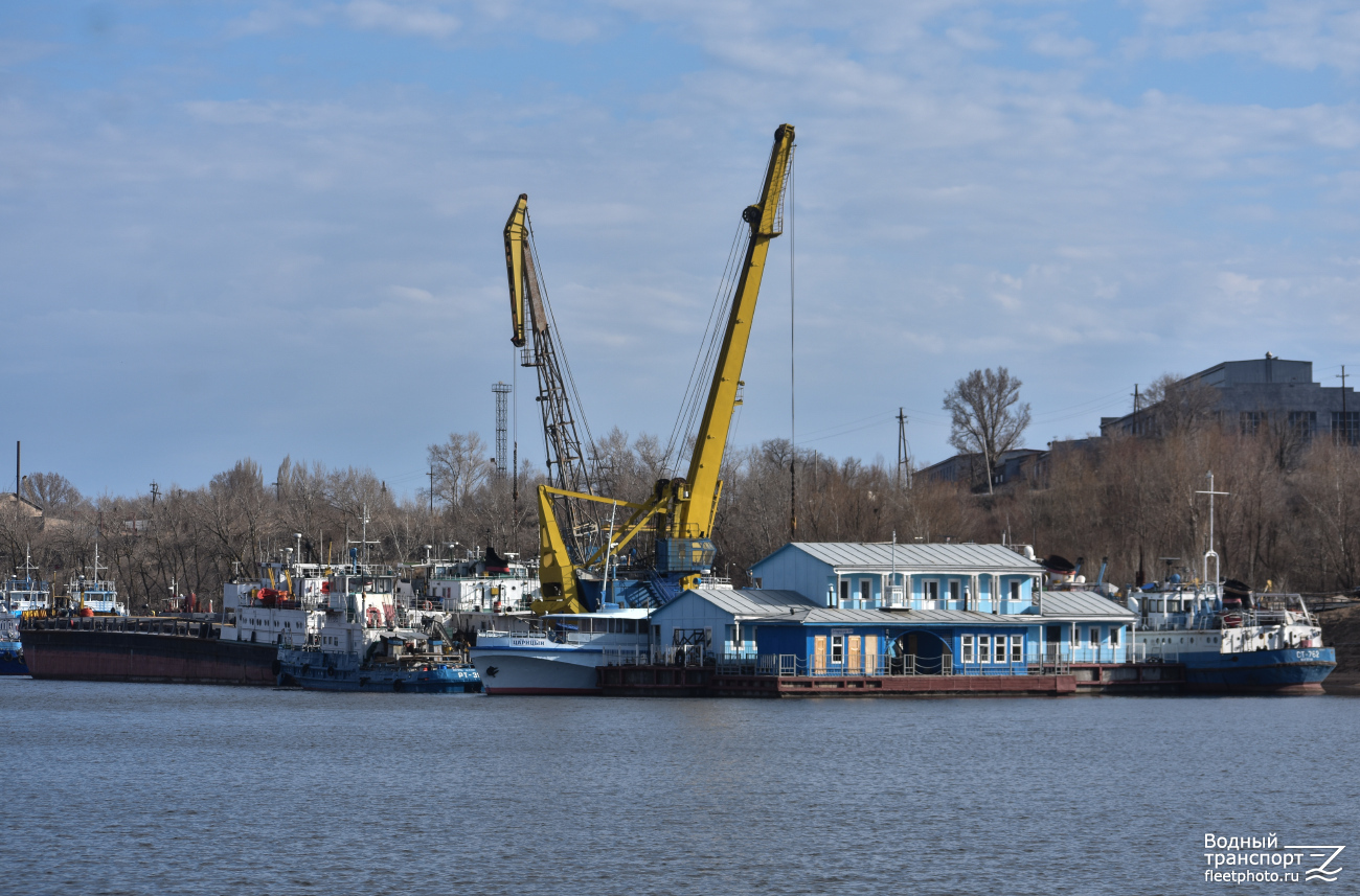 Черноморск, РТ-315, Дебаркадер-680, СТ-762