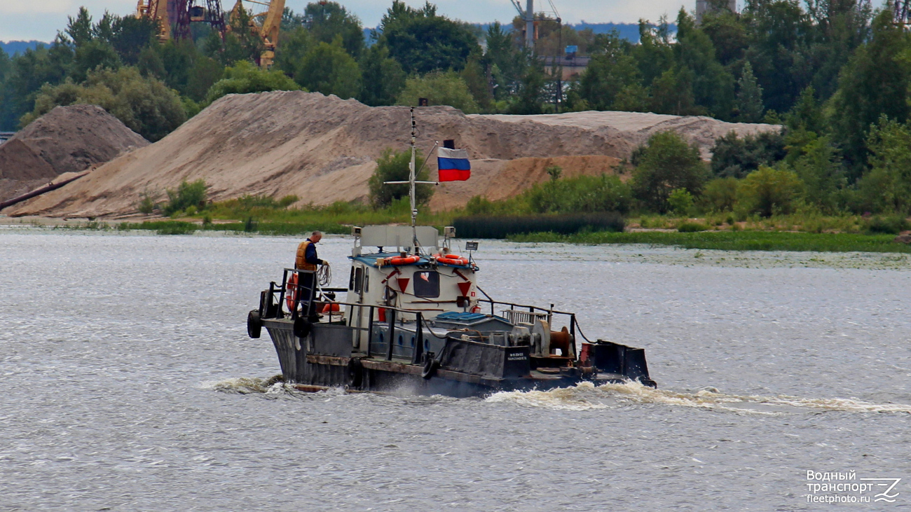 Комсомолец
