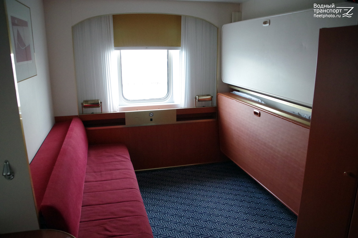 Victoria I. Passenger Areas