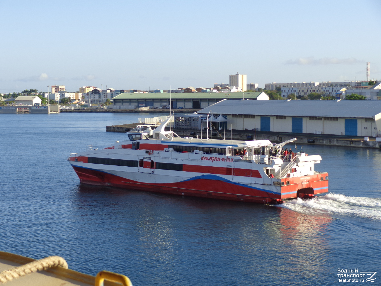 Perle Express