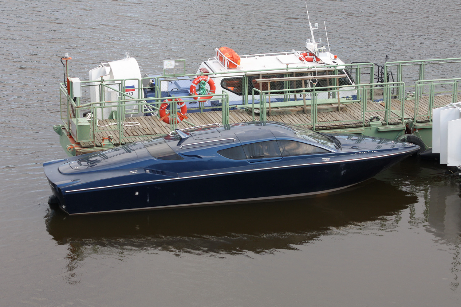 Sagaris, Спутник-1