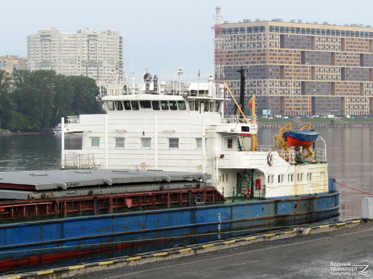 Волго-Дон 201. Vessel superstructures
