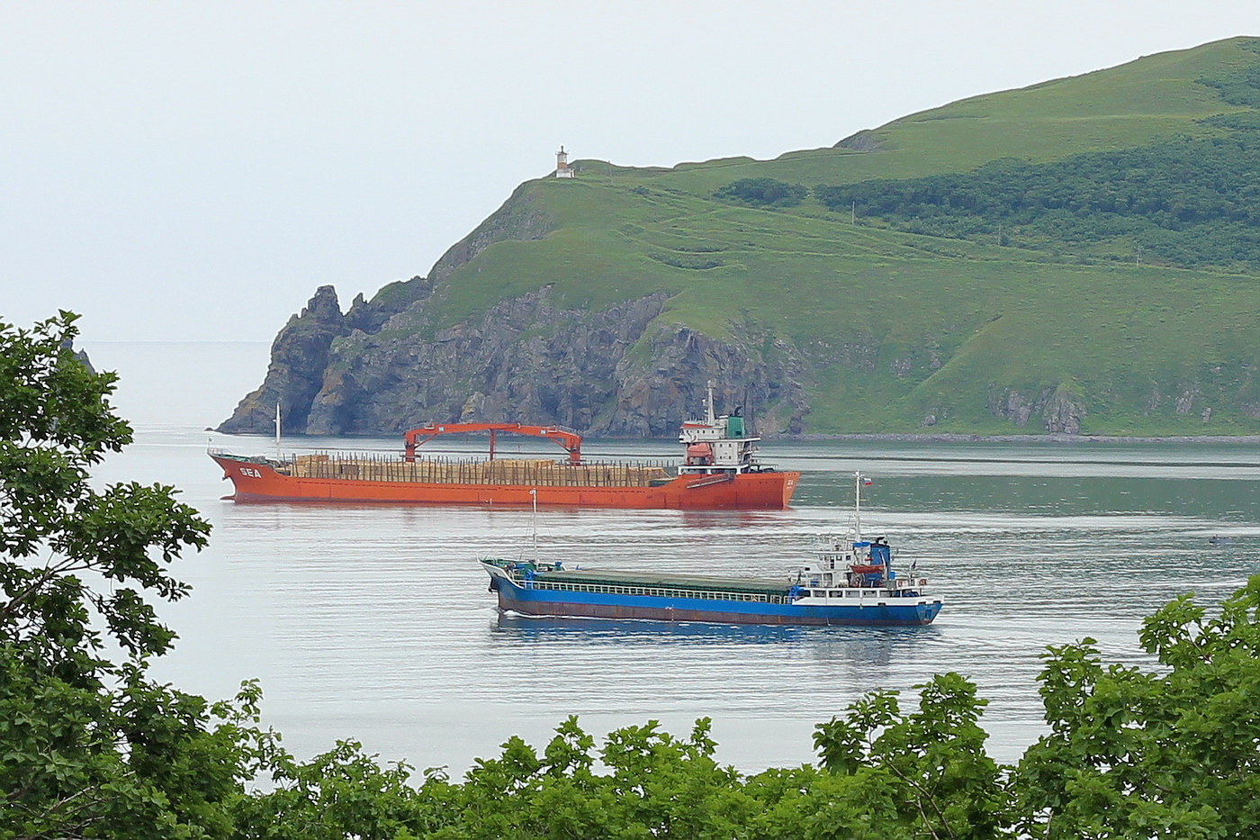 Sea, East Lucky